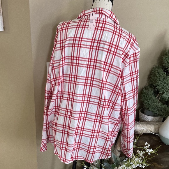 NWT Victoria’s Secret pajama top flannel size XL regular only has one piece - Picture 5 of 7